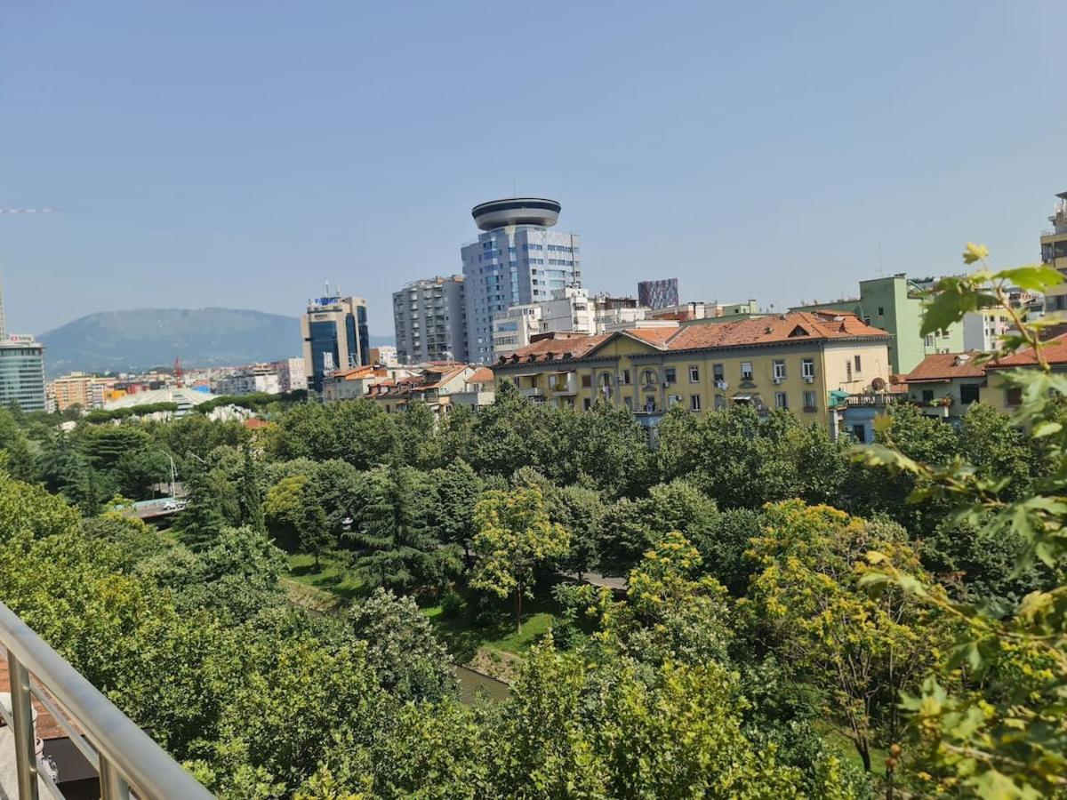 Penthahouse Shallvare Tirana Kültér fotó